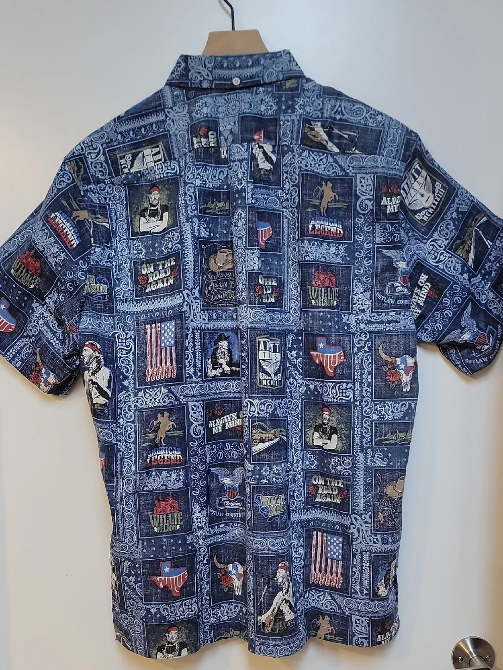 reyn spooner x Willie Nelson Americana  Print Short-Sleeve Button-Down Shirt - Picture 9 of 16